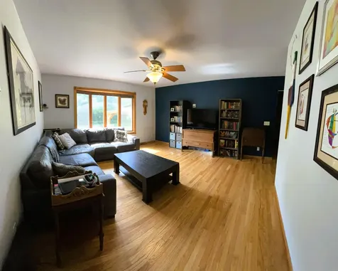 306 Park Avenue Charles City IA 50616