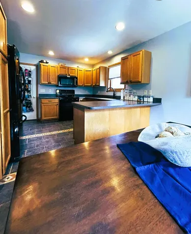 306 Park Avenue Charles City IA 50616