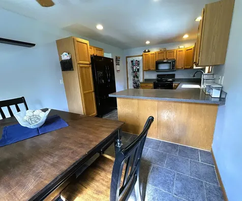 306 Park Avenue Charles City IA 50616