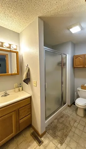 306 Park Avenue Charles City IA 50616