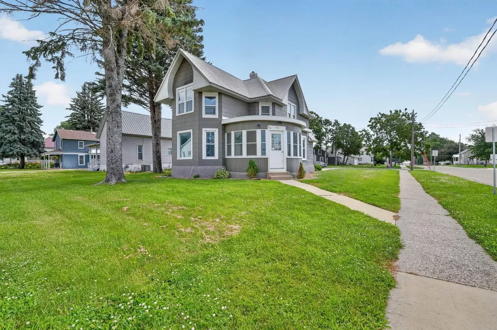 755 Main Street Jesup IA 50648