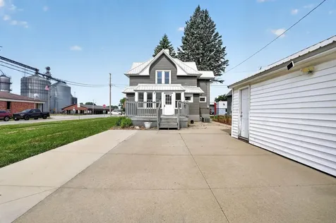 755 Main Street Jesup IA 50648