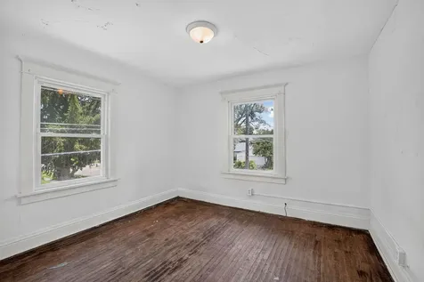 616 Kimball Avenue Waterloo IA 50701
