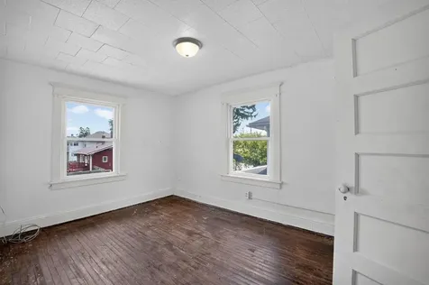 616 Kimball Avenue Waterloo IA 50701