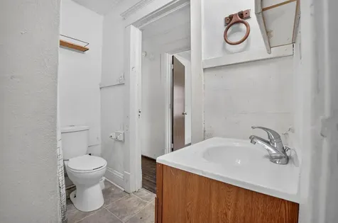 616 Kimball Avenue Waterloo IA 50701