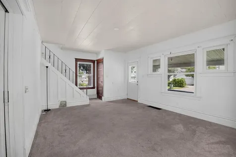 616 Kimball Avenue Waterloo IA 50701