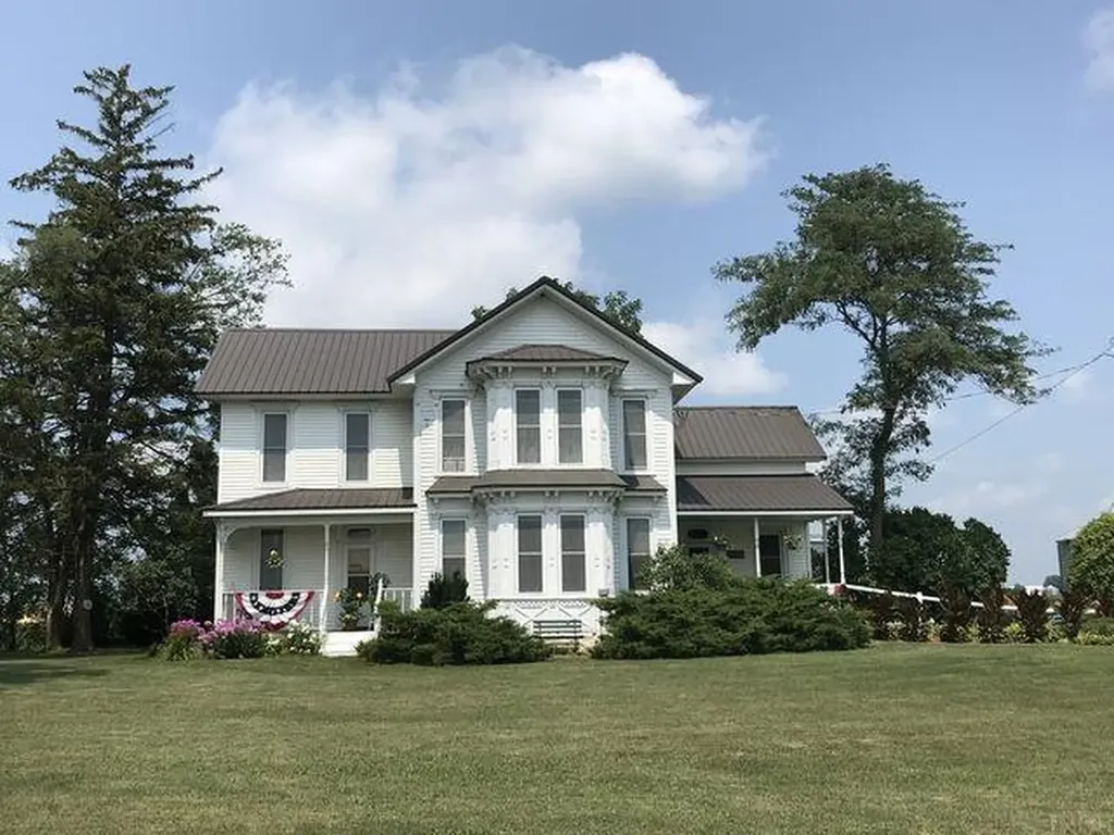 3211 120th Street Lamont IA 50650