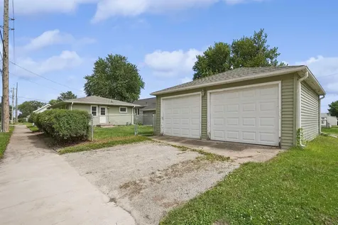 600 Evergreen Avenue Waterloo IA 50701