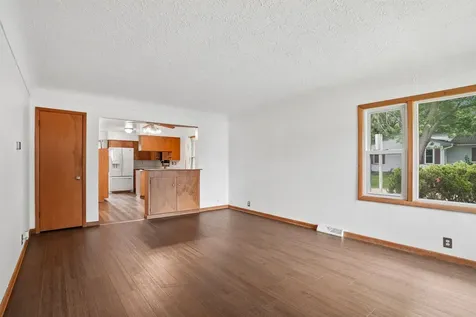600 Evergreen Avenue Waterloo IA 50701