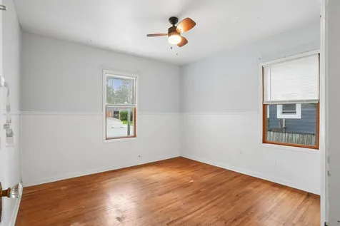 1016 W 2nd Street Cedar Falls IA 50613