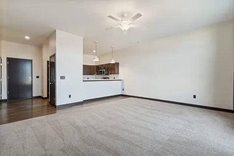 120 Twin Steeples Circle NE #307 Dyersville IA 52040
