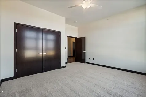 120 Twin Steeples Circle NE #307 Dyersville IA 52040