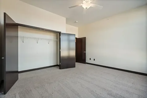 120 Twin Steeples Circle NE #307 Dyersville IA 52040