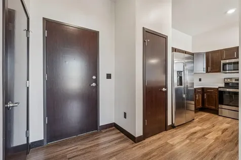 120 Twin Steeples Circle NE #307 Dyersville IA 52040