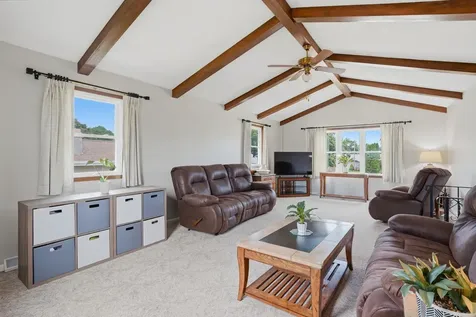 803 Sunset Street New Hampton IA 50659