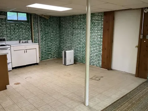 701 Rainbow Avenue West Union IA 52175