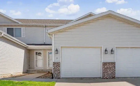 4828 Algonquin Drive Cedar Falls IA 50613