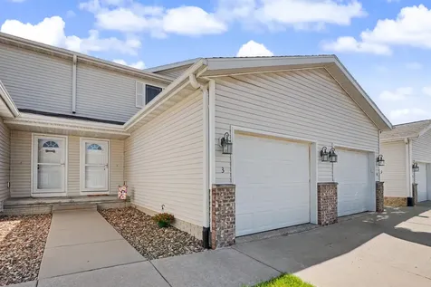 4828 Algonquin Drive Cedar Falls IA 50613