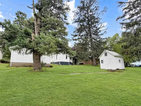206 Vista Street Traer IA 50675