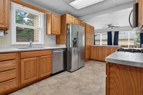 910 Walnut Street Cedar Falls IA 50613