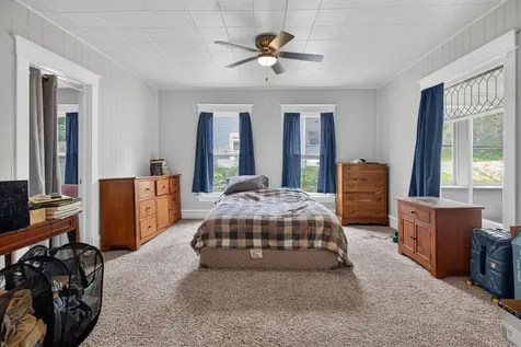 910 Walnut Street Cedar Falls IA 50613
