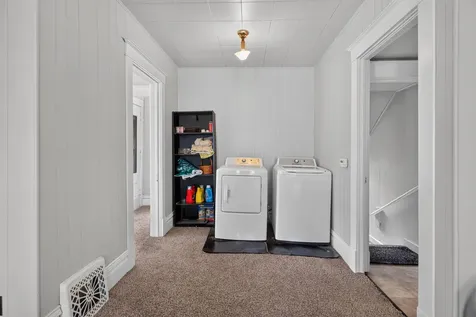 910 Walnut Street Cedar Falls IA 50613