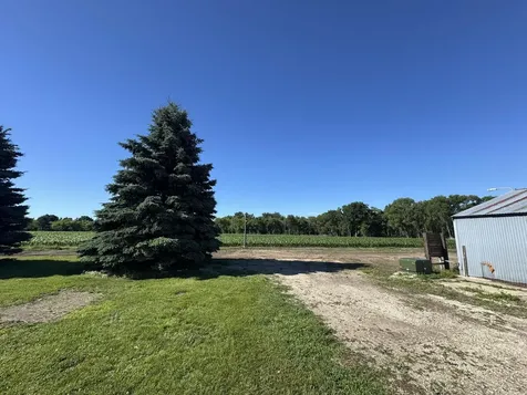 819 A Avenue Sumner IA 50674