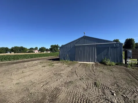 819 A Avenue Sumner IA 50674
