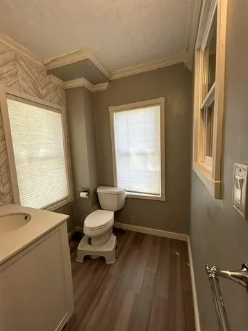 1097 Slater Avenue Aurora IA 50607