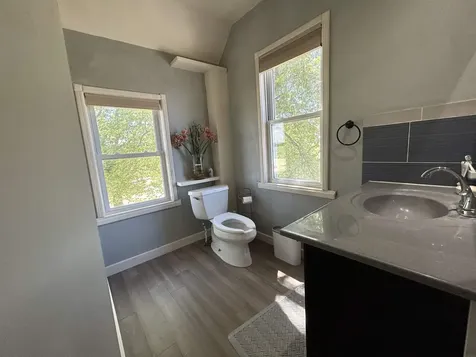 1097 Slater Avenue Aurora IA 50607