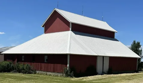 1097 Slater Avenue Aurora IA 50607