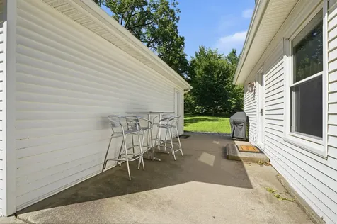 2019 Pleasant Drive Cedar Falls IA 50613