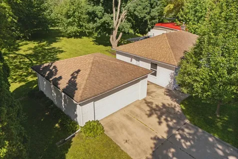 2019 Pleasant Drive Cedar Falls IA 50613