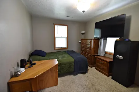 112 NW 9th Avenue Independence IA 50644