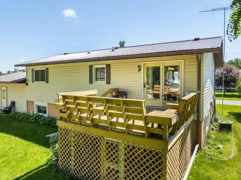 501 Water Street Sumner IA 50674