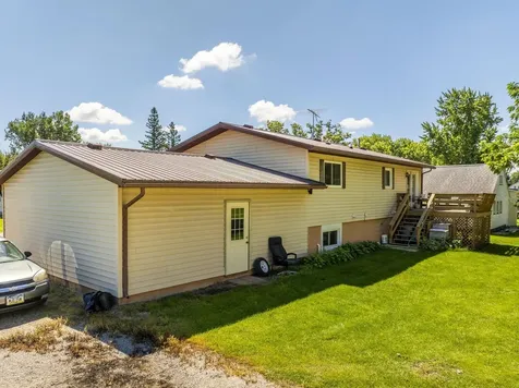 501 Water Street Sumner IA 50674