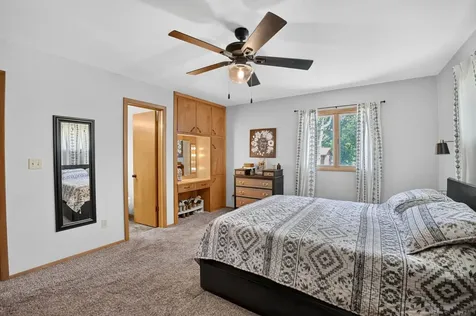 2626 Neola Street Cedar Falls IA 50613