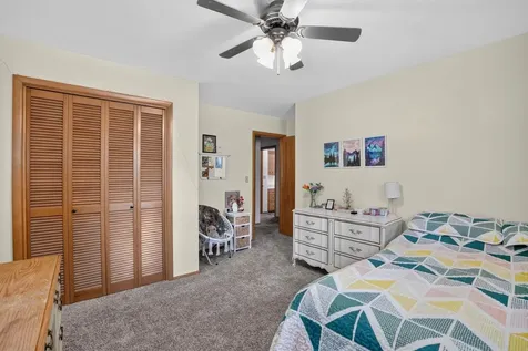 2626 Neola Street Cedar Falls IA 50613
