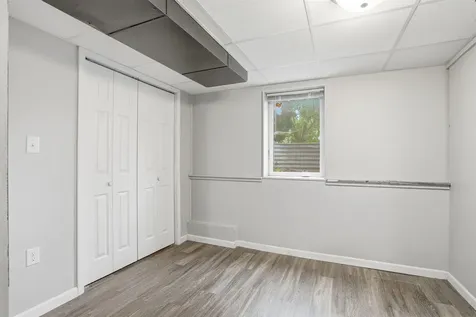 716 W 2nd Street Cedar Falls IA 50613