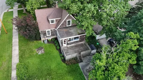 304 Columbia Circle Waterloo IA 50701