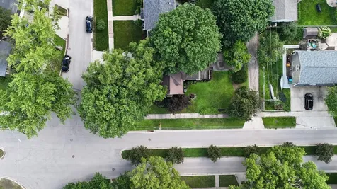 304 Columbia Circle Waterloo IA 50701