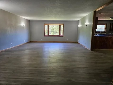 405 Mulford Drive Oelwein IA 50662