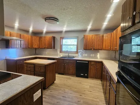 405 Mulford Drive Oelwein IA 50662