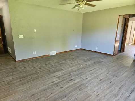 405 Mulford Drive Oelwein IA 50662