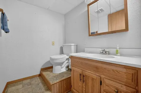 1638 Oriole Avenue Waterloo IA 50701