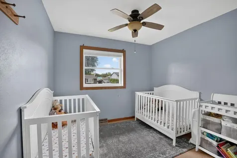 1638 Oriole Avenue Waterloo IA 50701