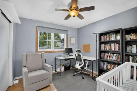 1638 Oriole Avenue Waterloo IA 50701