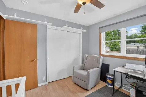 1638 Oriole Avenue Waterloo IA 50701
