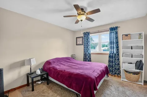 1638 Oriole Avenue Waterloo IA 50701