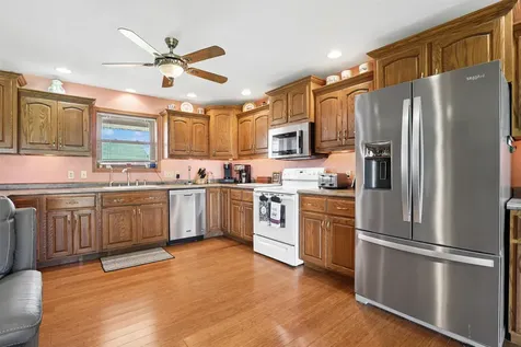 1952 330th Street Rowley IA 52329